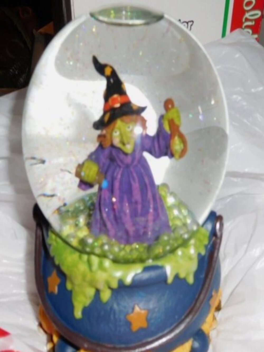 NOS NEW HALLOWEEN WITCH WATER GLOBE TARGET Waterglobe